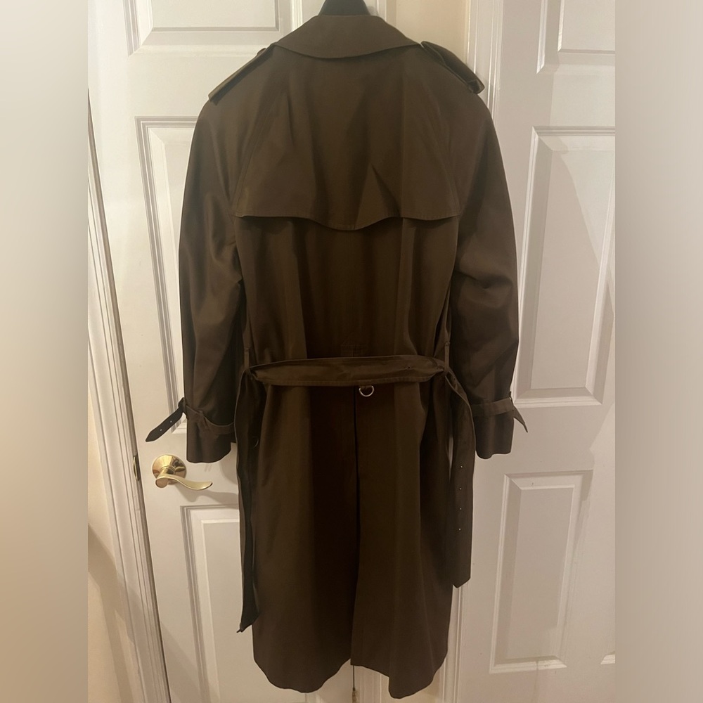 Burberry Vintage Trench Coat in Military Olive Drab Green - Picture 2 of 6